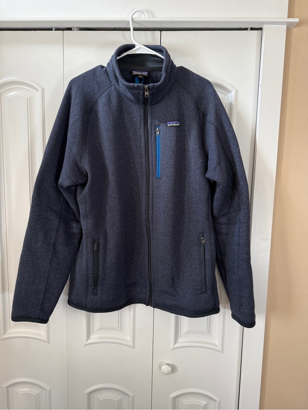Patagonia Men's Better Sweater Jacket (Men’s Large - Like New